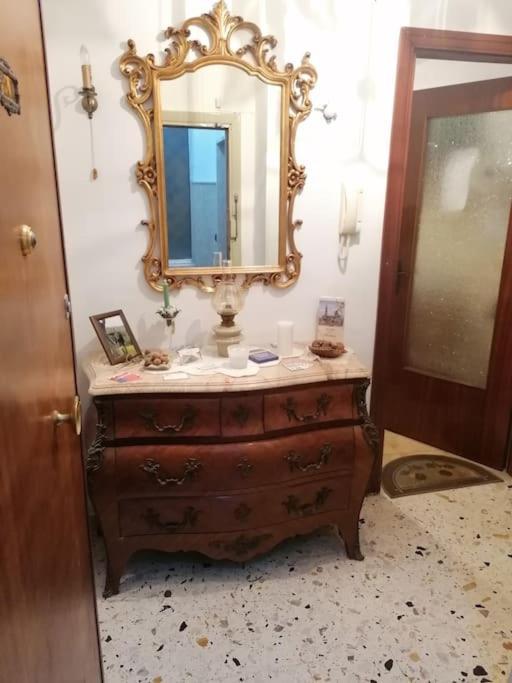 Apartmán La Casa Di Mio Padre Neapol Exteriér fotografie
